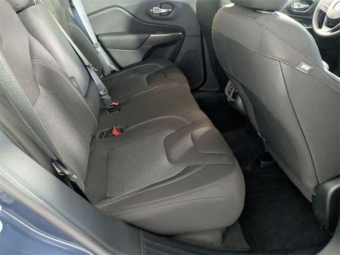 Used 2020 Jeep Cherokee Latitude image 26