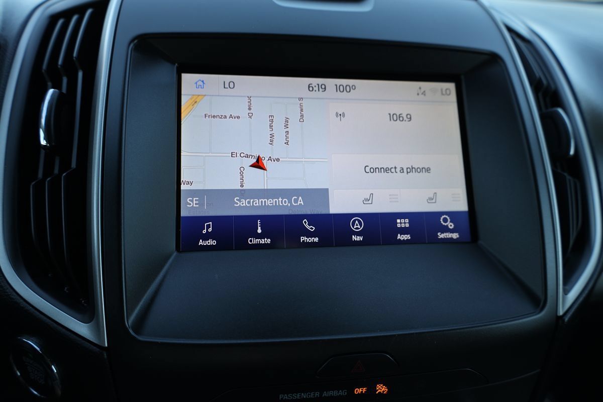 Used 2020 Ford Edge SEL w/ Convenience Package FWD image 27