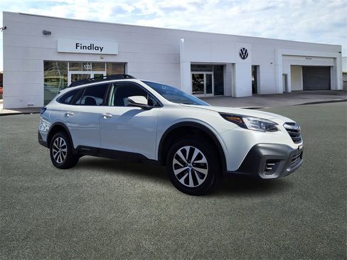 Used 2021 Subaru Outback Premium image 2