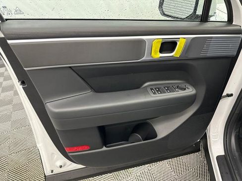 New 2026 Hyundai Santa Fe SE image 10