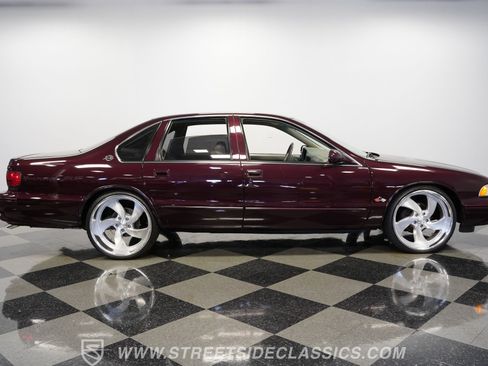 Used 1996 Chevrolet Impala SS RWD image 15