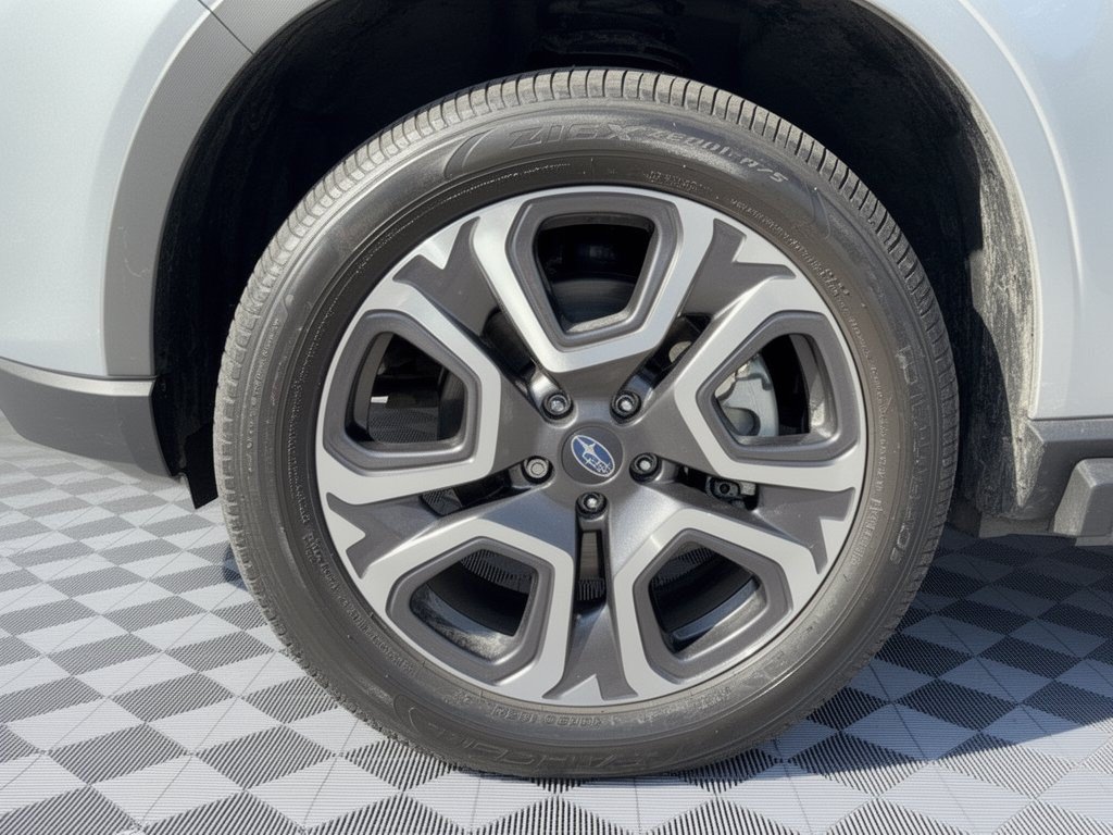 Used 2024 Subaru Ascent Touring AWD/4WD image 13