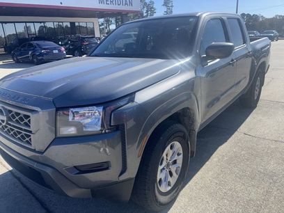 Used 2024 Nissan Frontier SV w/ Technology Package