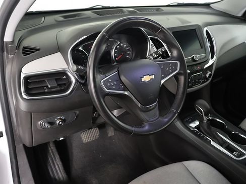 Used 2022 Chevrolet Equinox LT AWD/4WD image 25