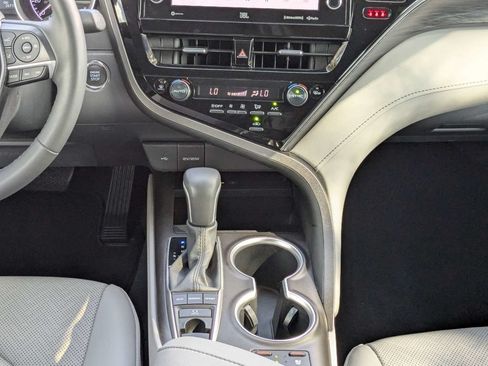 Used 2024 Toyota Camry XLE w/ Navigation Package FWD image 25