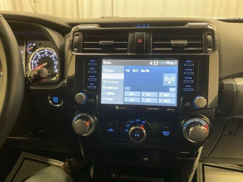 Used 2024 Toyota 4Runner TRD Off-Road image 23