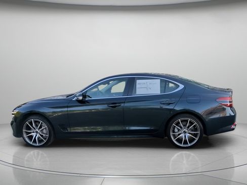 Used 2025 Genesis G70 2.5T AWD/4WD image 17