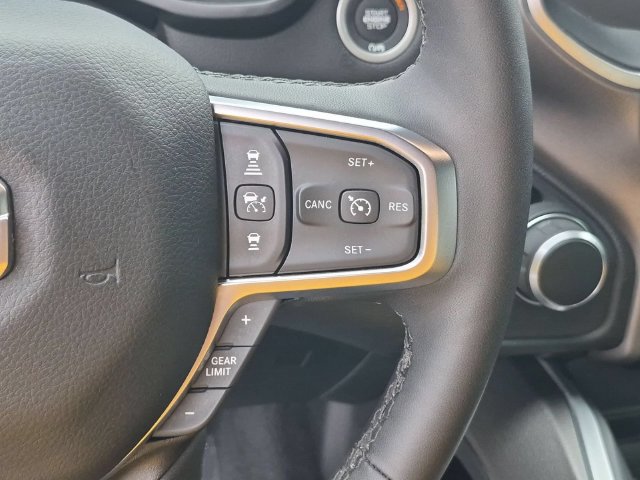 Used 2025 RAM 1500 Big Horn AWD/4WD image 21
