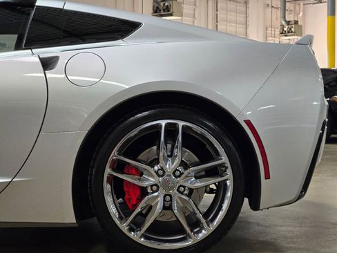 Used 2016 Chevrolet Corvette Stingray Coupe w/ 2LT Preferred Equipment Group RWD image 16