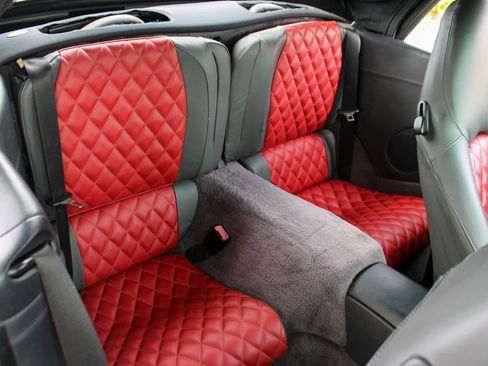 Used 2000 Porsche 911 Cabriolet image 19