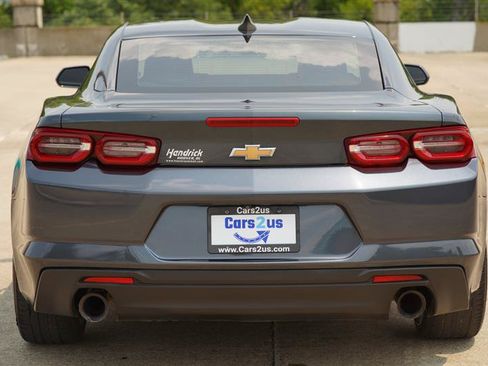 Used 2019 Chevrolet Camaro LT RWD image 4