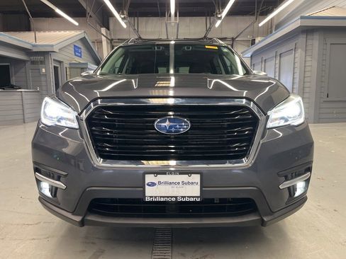 Used 2019 Subaru Ascent Touring w/ Popular Package #3 image 2