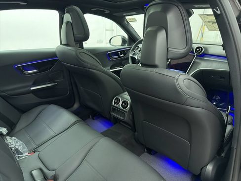 Used 2026 Mercedes-Benz C 300 Sedan image 25