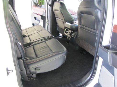 Used 2022 Ford F150 Lariat image 20