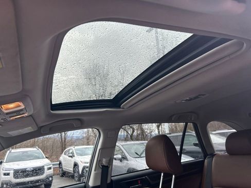 Used 2019 Subaru Outback 3.6R Touring w/ Popular Package #3A image 30