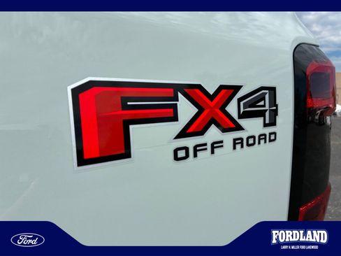 Used 2024 Ford Ranger Lariat w/ FX4 Off-Road Package AWD/4WD image 24