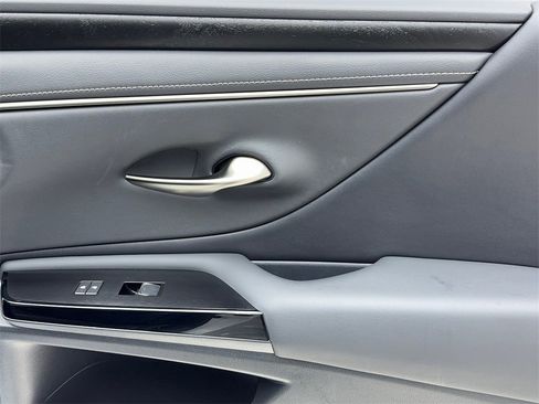 Used 2022 Lexus ES 350 w/ Premium Package image 46