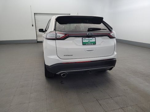 Used 2017 Ford Edge Titanium w/ Equipment Group 302A AWD/4WD image 6