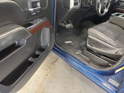 Used 2018 GMC Sierra 1500 SLE w/ SLE Value Package image 14