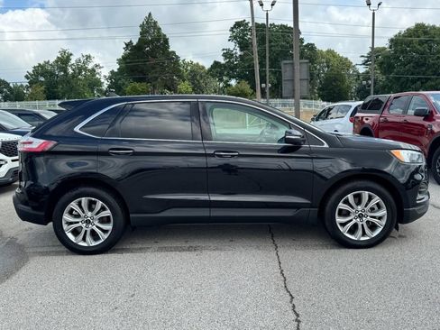 Certified 2024 Ford Edge Titanium AWD/4WD image 2
