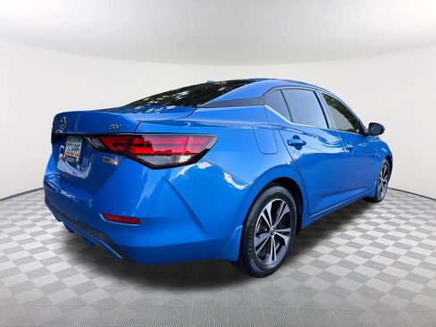 Used 2022 Nissan Sentra SV w/ All-Weather Package FWD image 5