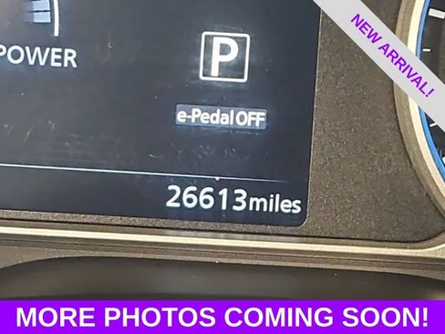 Used 2022 Nissan Leaf S image 5