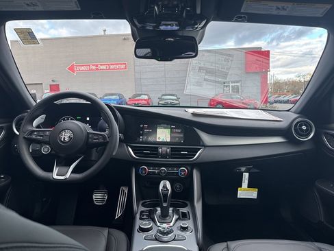 New 2025 Alfa Romeo Giulia AWD w/ Driving Assist Package image 13