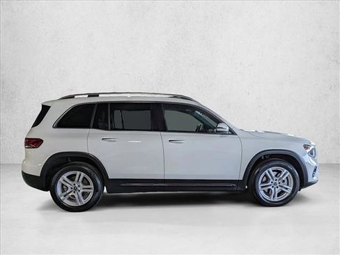 Certified 2023 Mercedes-Benz GLB 250 image 6