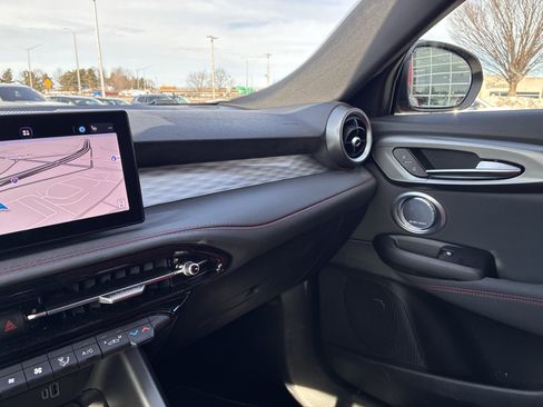 New 2026 Alfa Romeo Tonale Sprint w/ Red Premium Package image 22