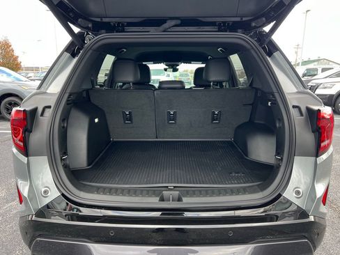 Used 2026 GMC Terrain AT4 w/ Convenience Package III image 38