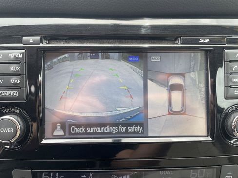 Used 2016 Nissan Rogue SL w/ SL Premium Package AWD/4WD image 22