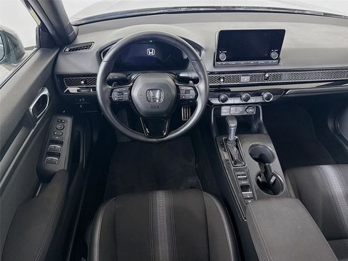 Used 2025 Honda Civic Sport image 22
