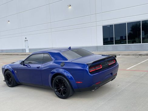 Used 2022 Dodge Challenger R/T Scat Pack RWD image 12
