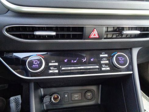 Used 2023 Hyundai Sonata SEL w/ Convenience Package FWD image 38