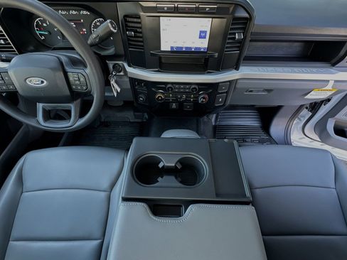 New 2024 Ford F450 XL w/ XL Chrome Package image 9