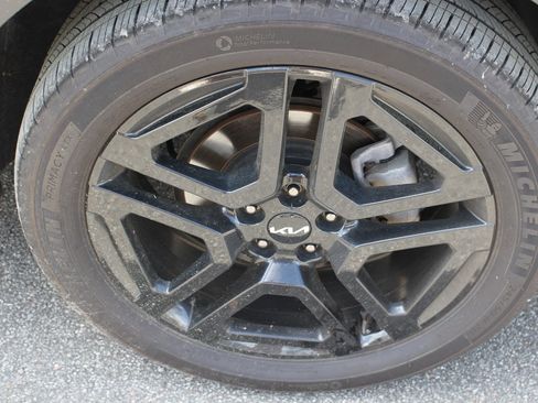 Certified 2024 Kia Telluride SX X-Line image 14