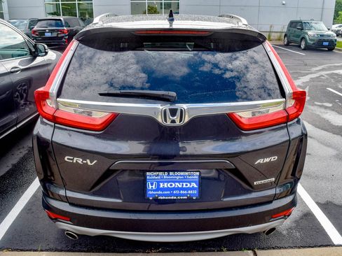 Used 2018 Honda CR-V Touring image 6
