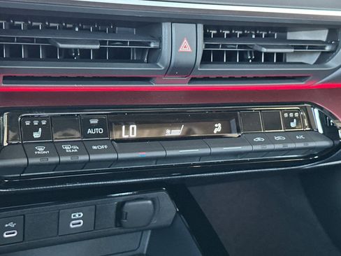 New 2026 Toyota Prius Plug-In Hybrid image 22