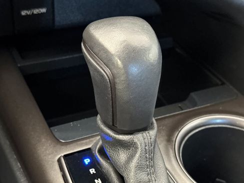 Used 2023 Toyota Camry SE w/ Convenience Package FWD image 21