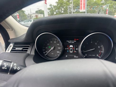 Used 2014 Land Rover Range Rover Evoque Pure Plus AWD/4WD image 21