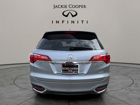 Used 2016 Acura RDX AWD w/ Technology Package image 4