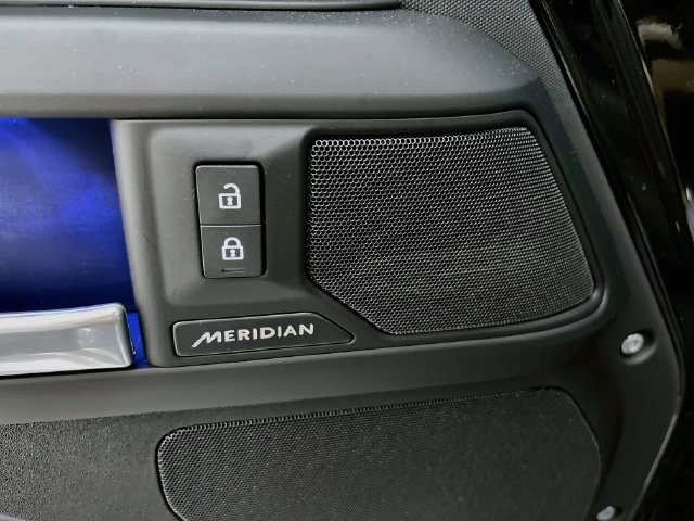 New 2026 Land Rover Defender 130 S AWD/4WD image 13
