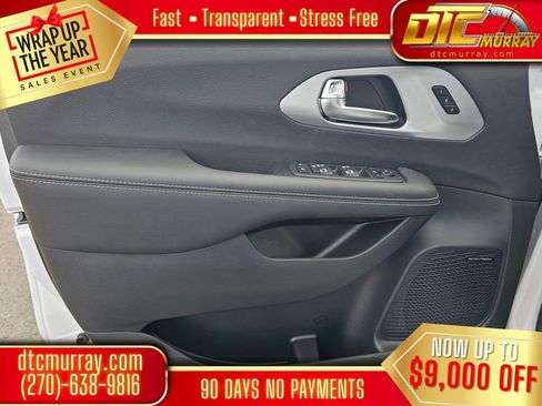 New 2026 Chrysler Pacifica Limited w/ Uconnect Theater Family Group image 11