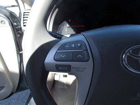 Used 2007 Toyota Camry CE FWD image 12
