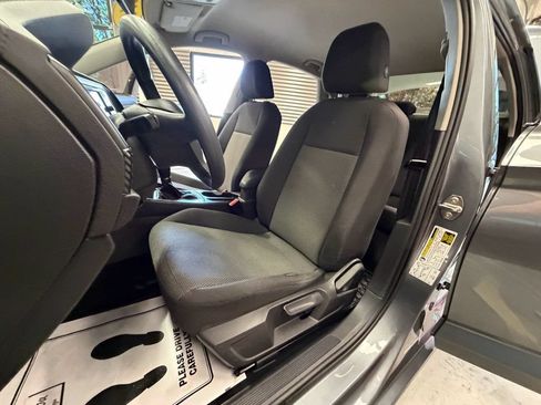 Used 2019 Volkswagen Jetta S w/ Driver Assistance Package FWD image 7
