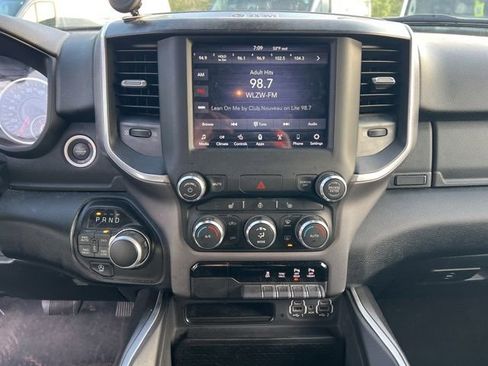 Used 2021 RAM 1500 Big Horn AWD/4WD image 17