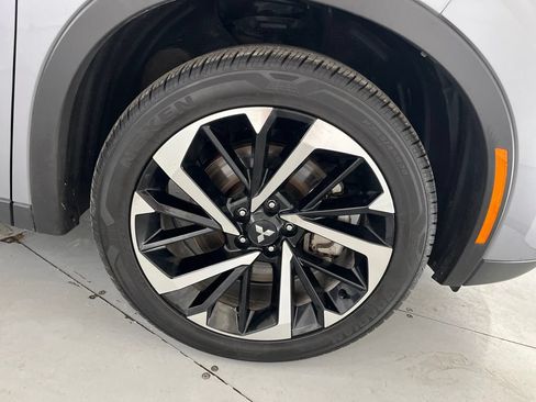 Used 2023 Mitsubishi Outlander SE FWD image 17