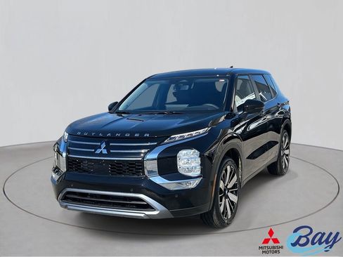 New 2026 Mitsubishi Outlander SE AWD/4WD image 1