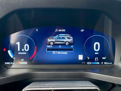 Used 2025 Ford Explorer ST image 16