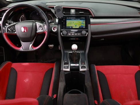 Used 2017 Honda Civic Type R image 13